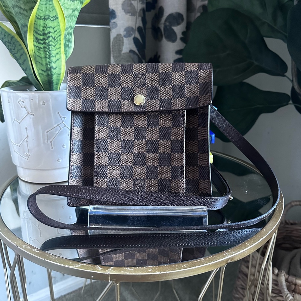 Louis Vuittom Damier Ebene Pamlico Crossbody - Picture 1 of 8